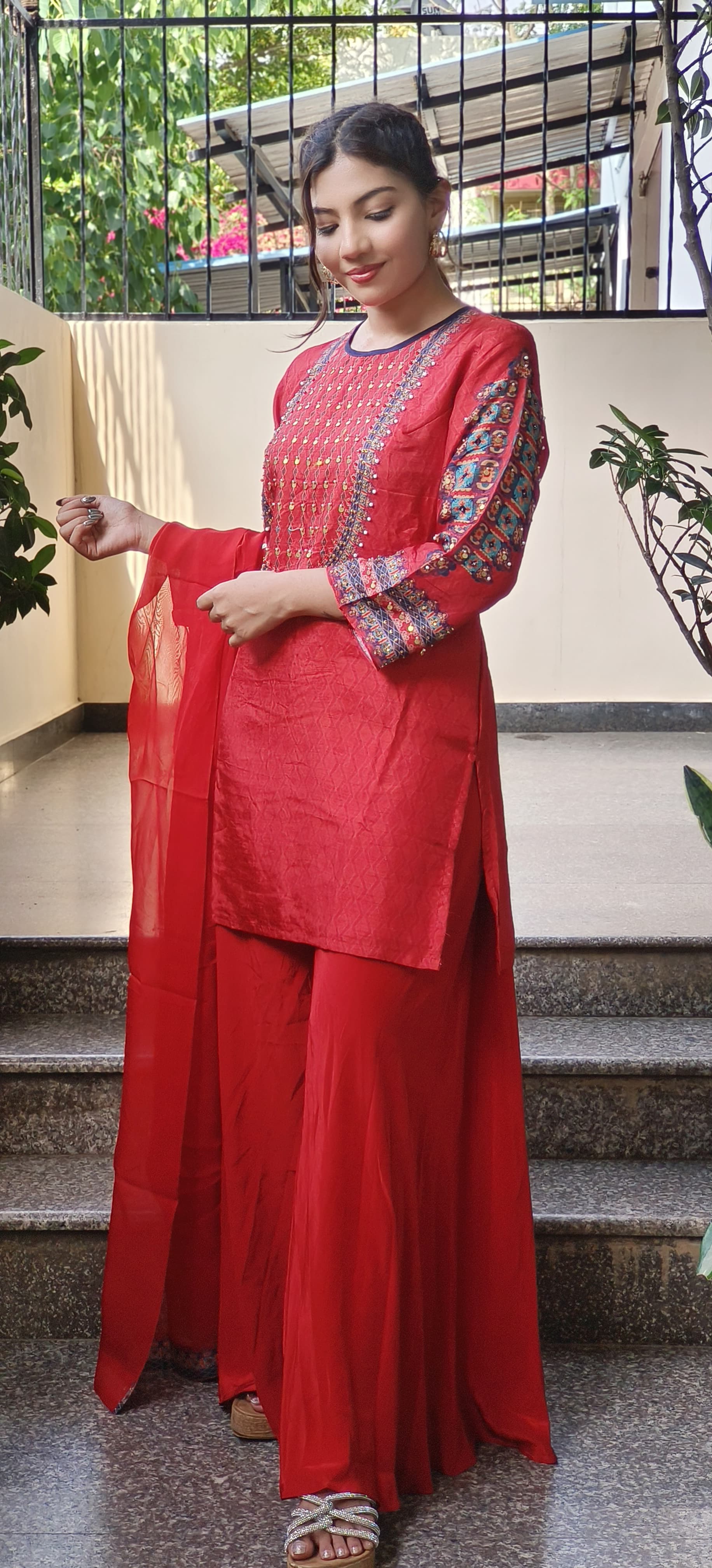 Embroidered Sahrara Suit Full Set- 09558