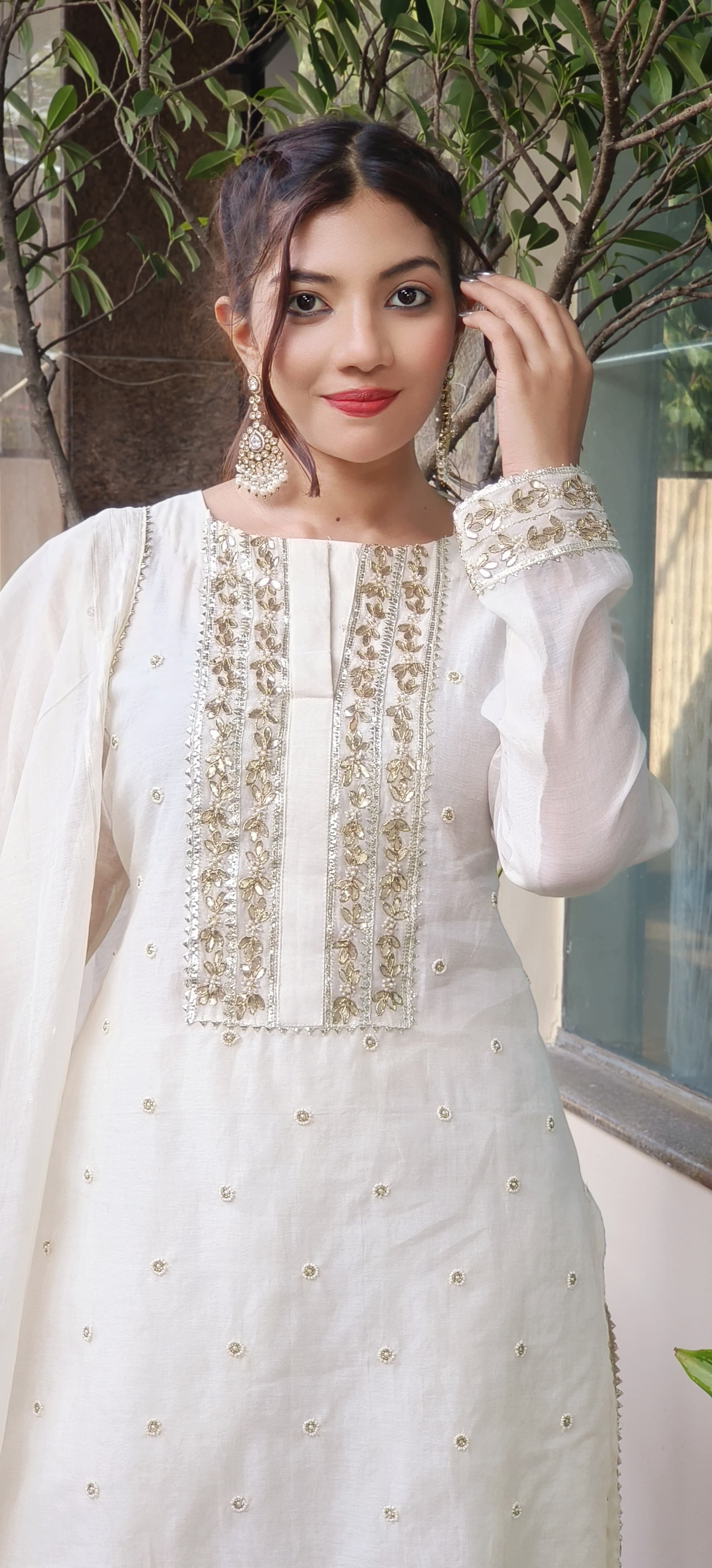 Zari Work Elegant Sharara Full Suit Set With Dupatta