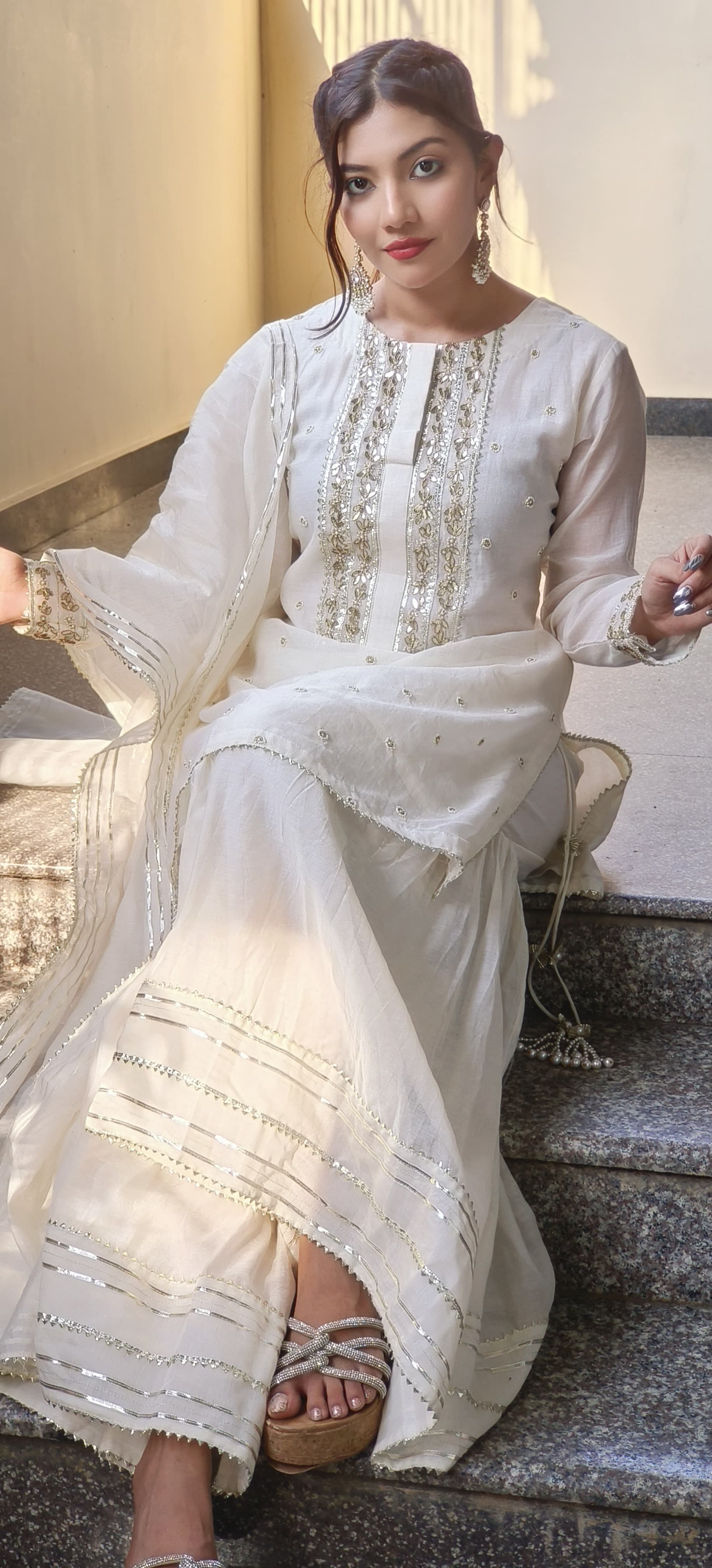 Zari Work Elegant Sharara Full Suit Set With Dupatta