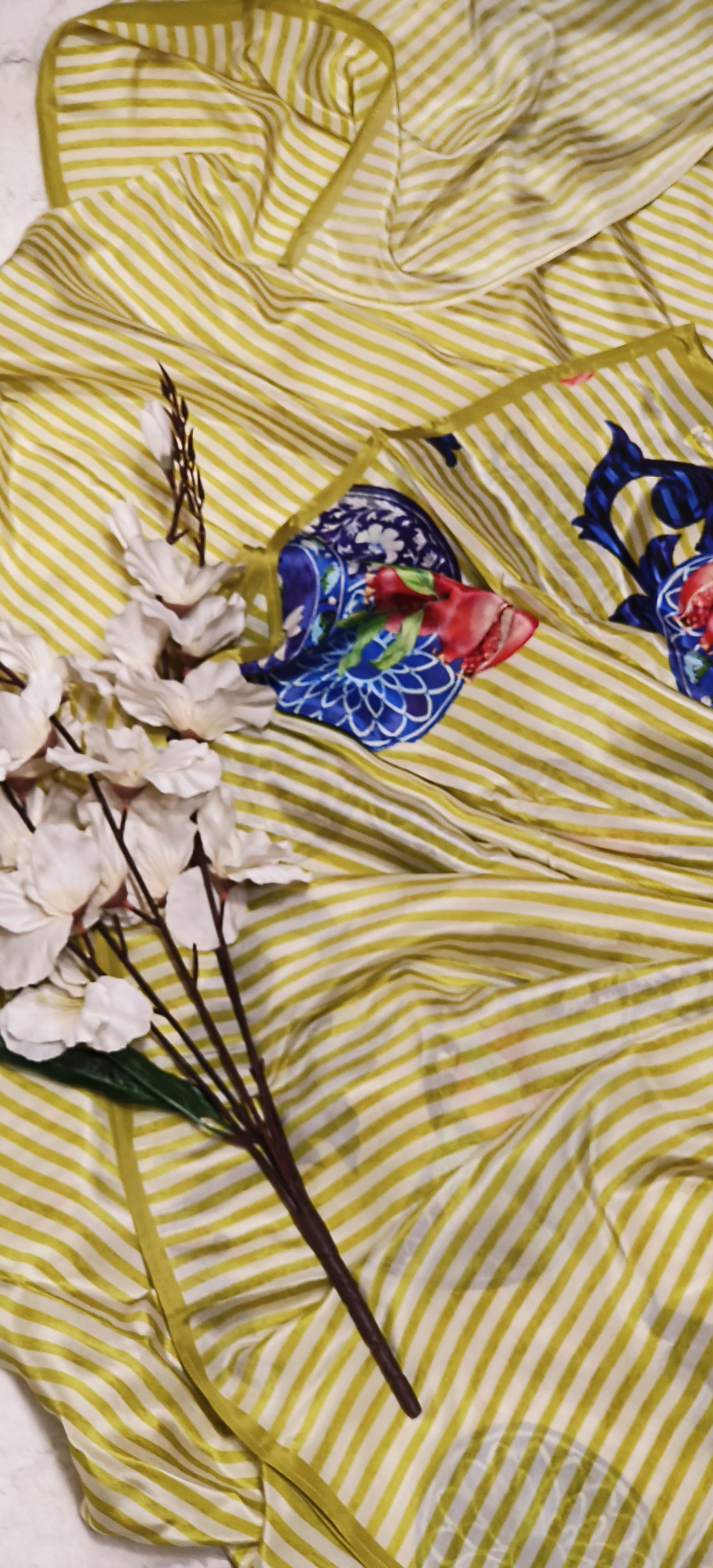 Pure Crepe Digital Print Saree With Running Unstiched Blouse