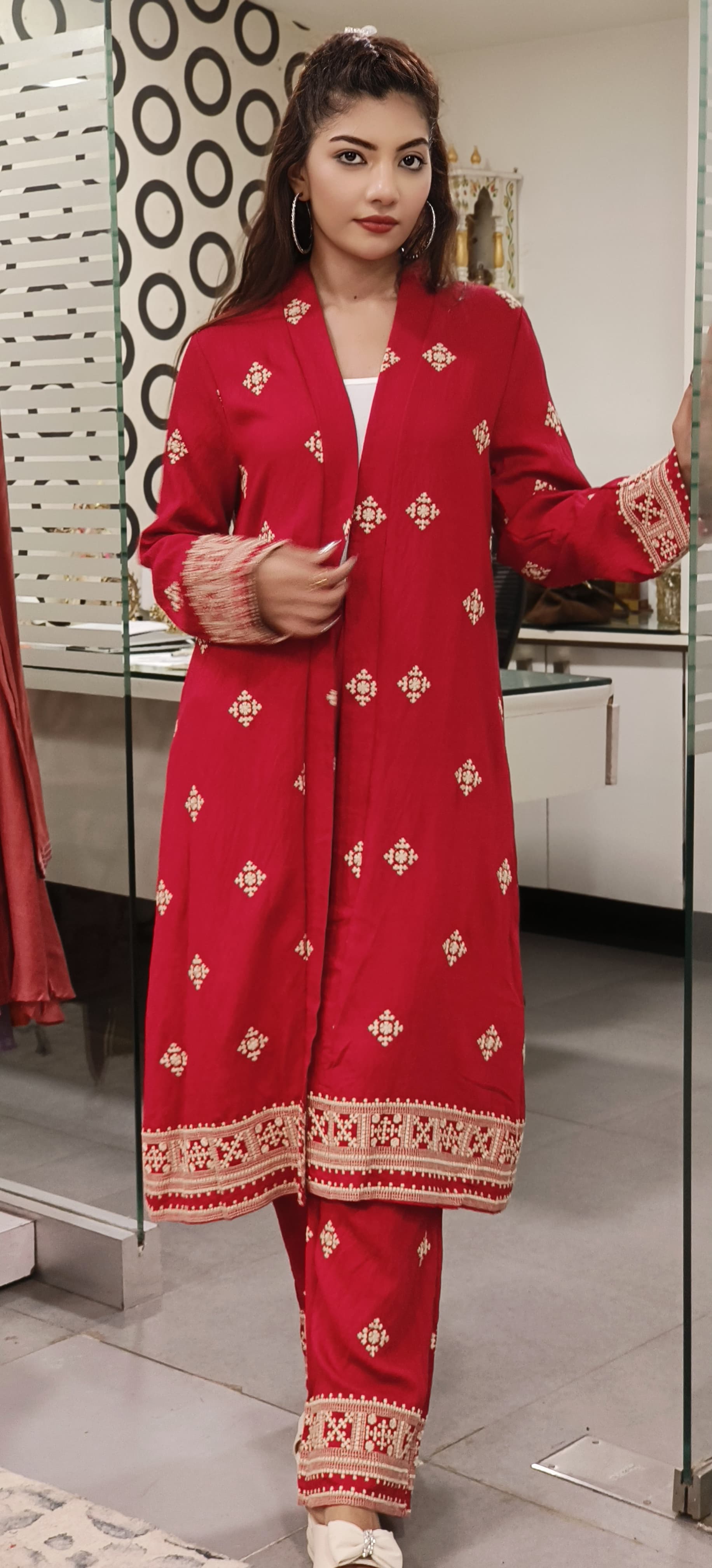 Embroidered Very stylish Shrug With Pants