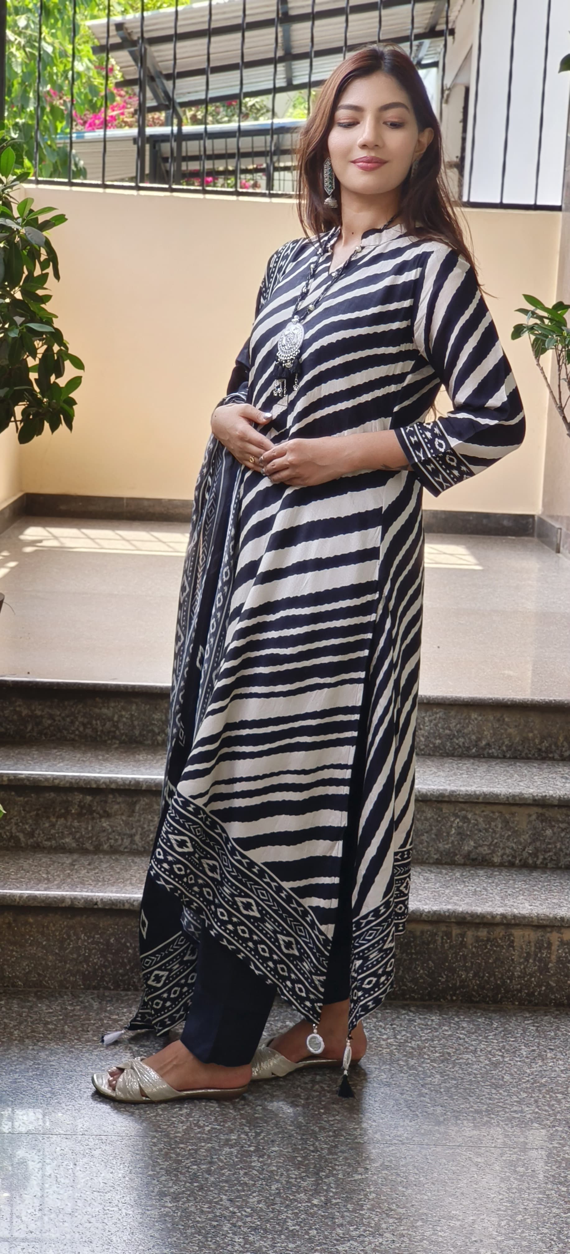 LEAN FIT Dola Silk LehriyaKurta Pant Set With Dupatta Stylish Neck piece- 09584 DISPATCHING WILL BE FROM TUESDAY