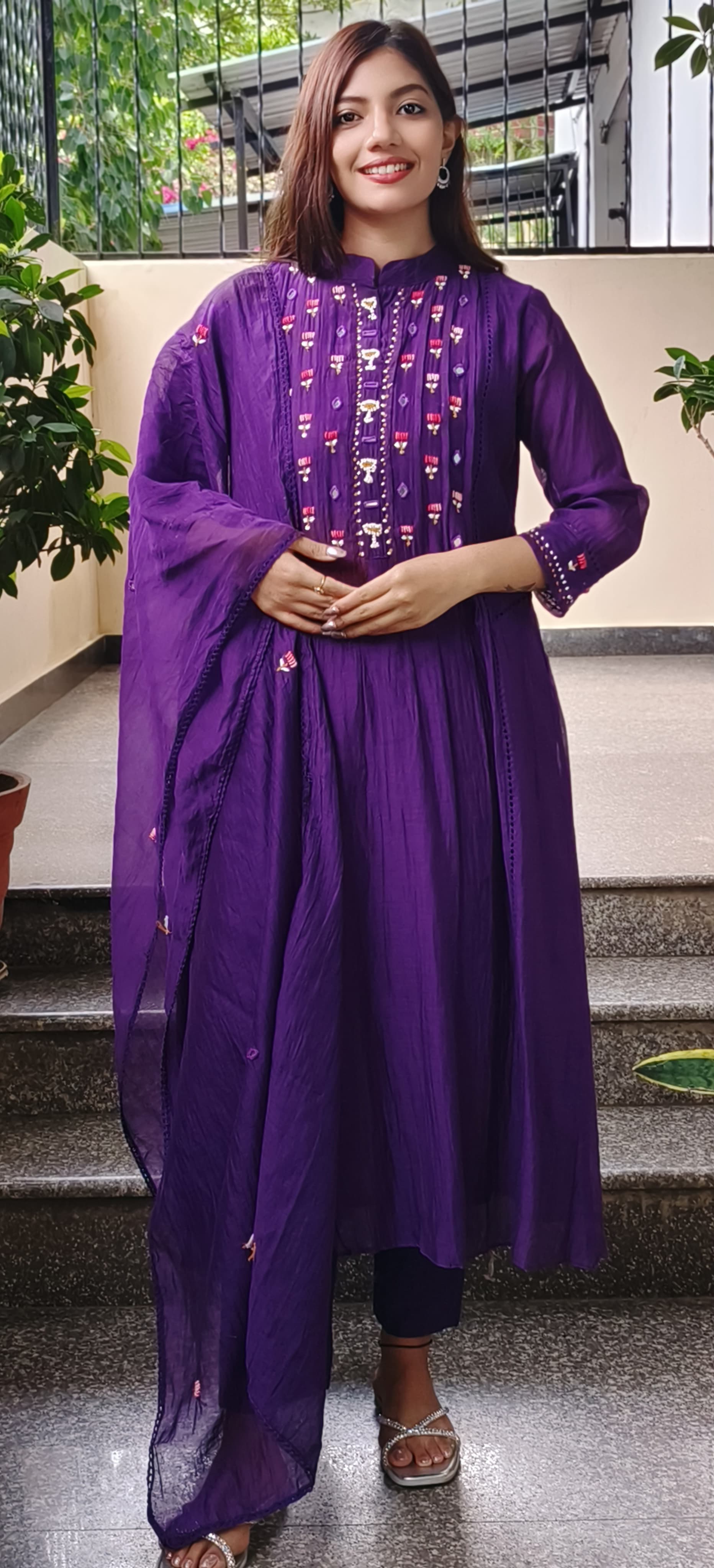 Mul Chanderi Thread Work Full Suits- 09630, 09629, 09628