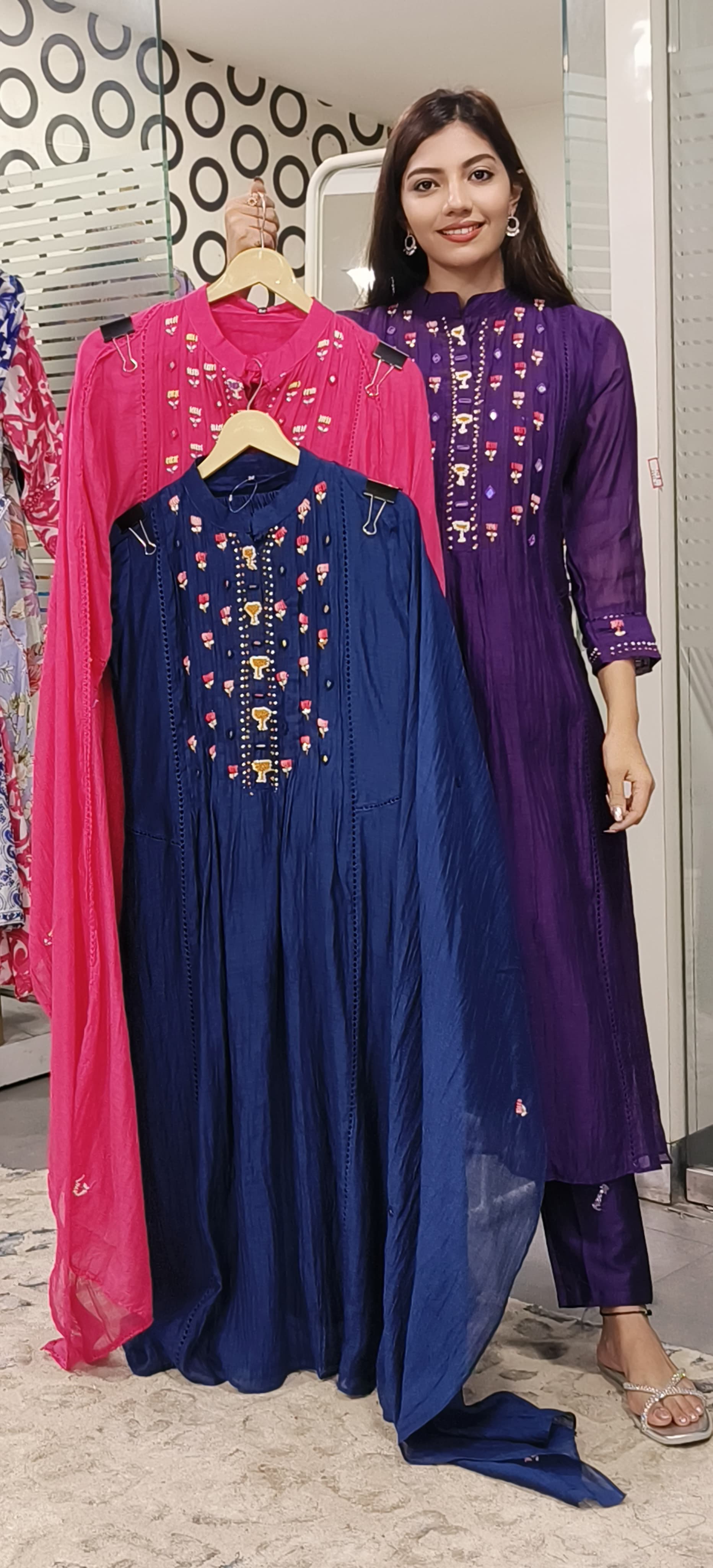 Mul Chanderi Thread Work Full Suits- 09630, 09629, 09628