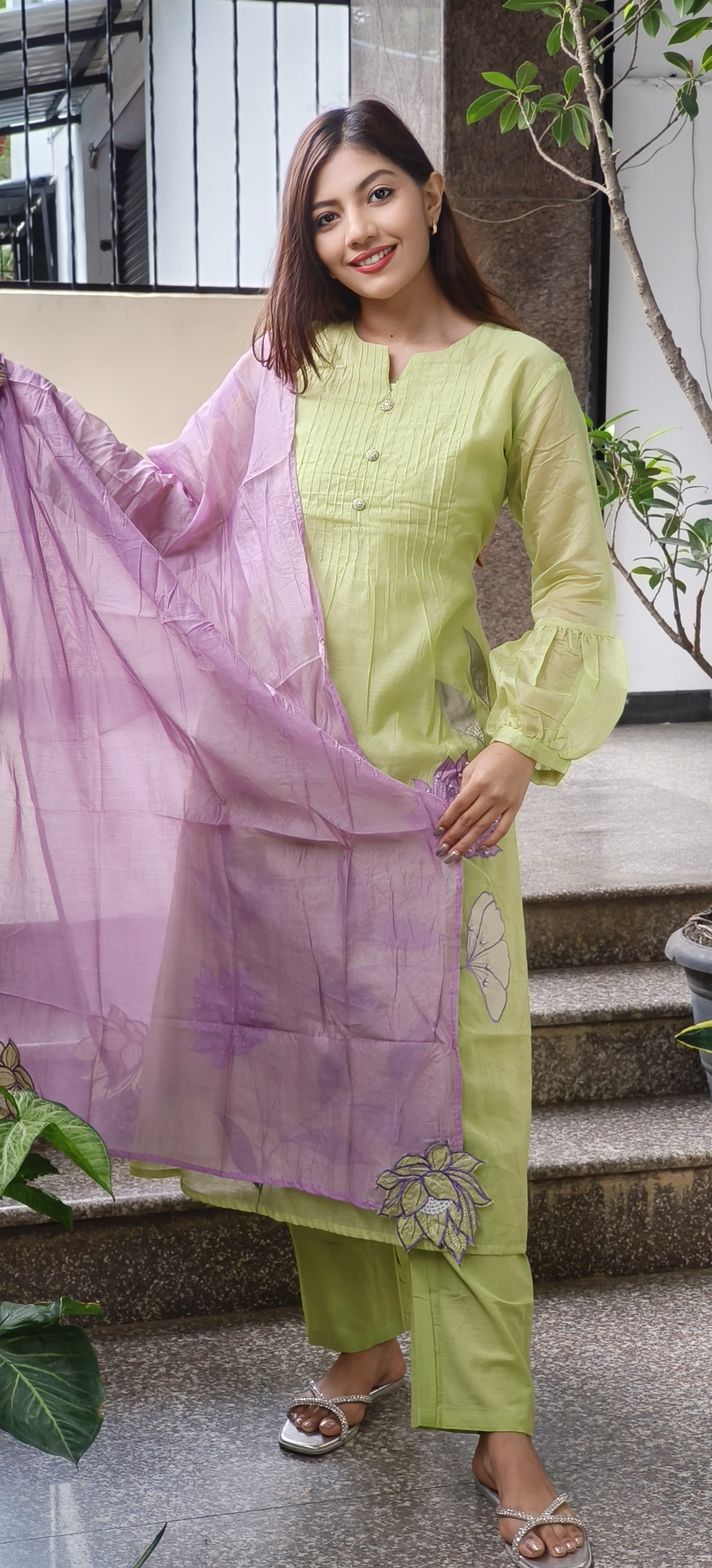 Mul Chanderi Floral A- Line Kurta With Pant And Dupatta Full Set- 09742