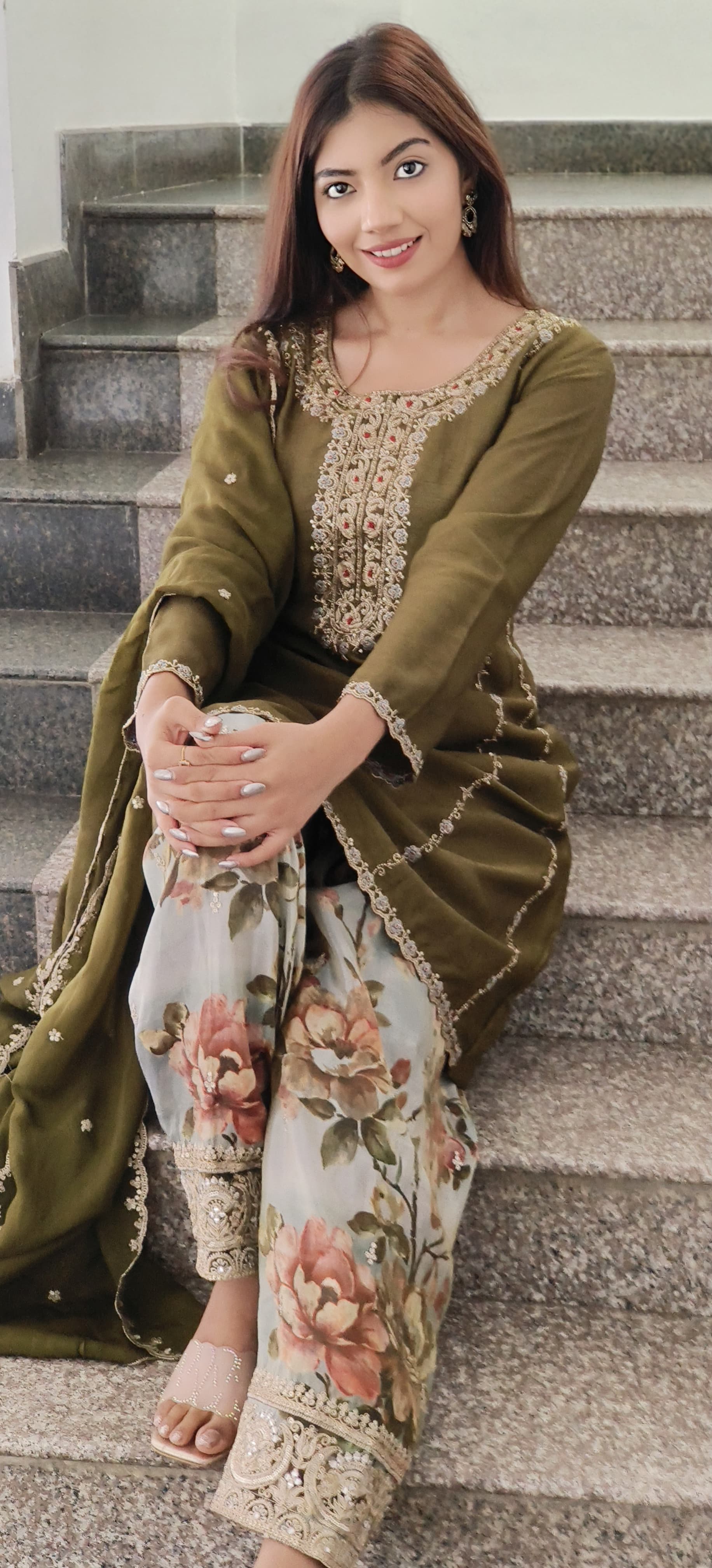 Beautiful Embroidered Silk Fabric Floral Print Farsi Shimmer Tissue Bottom And Organza Dupatta 09745