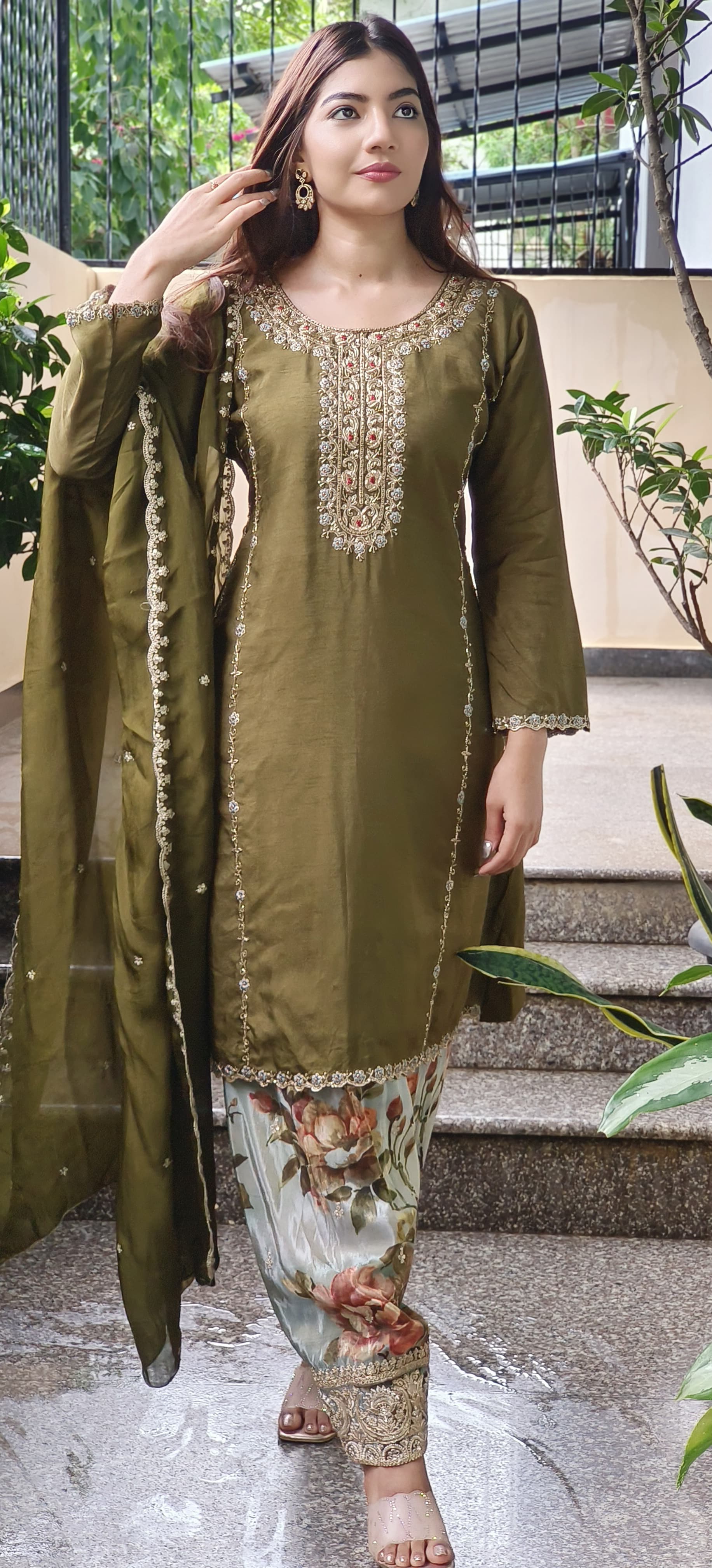 Beautiful Embroidered Silk Fabric Floral Print Farsi Shimmer Tissue Bottom And Organza Dupatta 09745