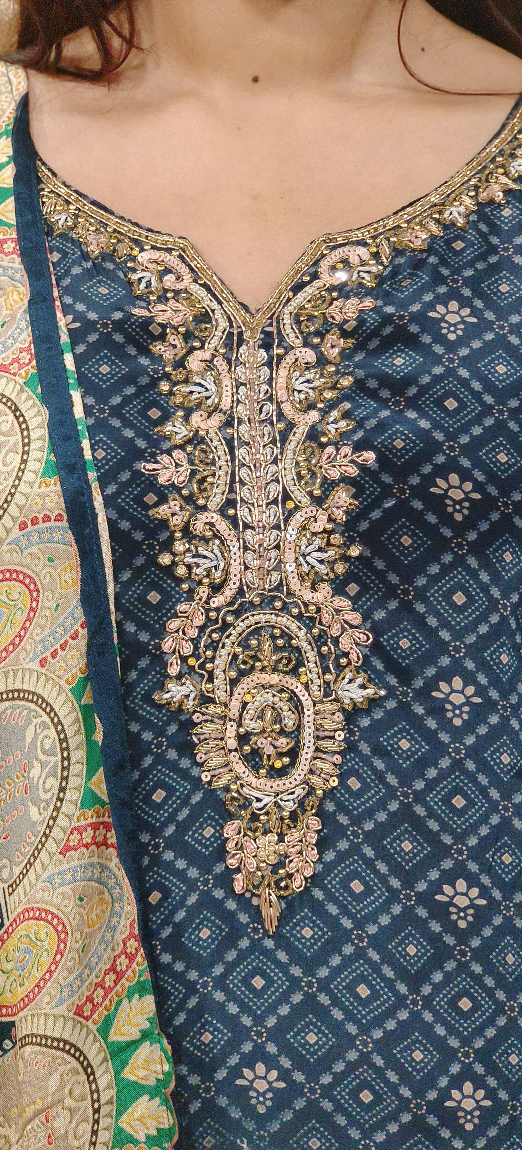 Crepe Beautiful Floral Printed Kurta Pant Set With Dupatta- 08961