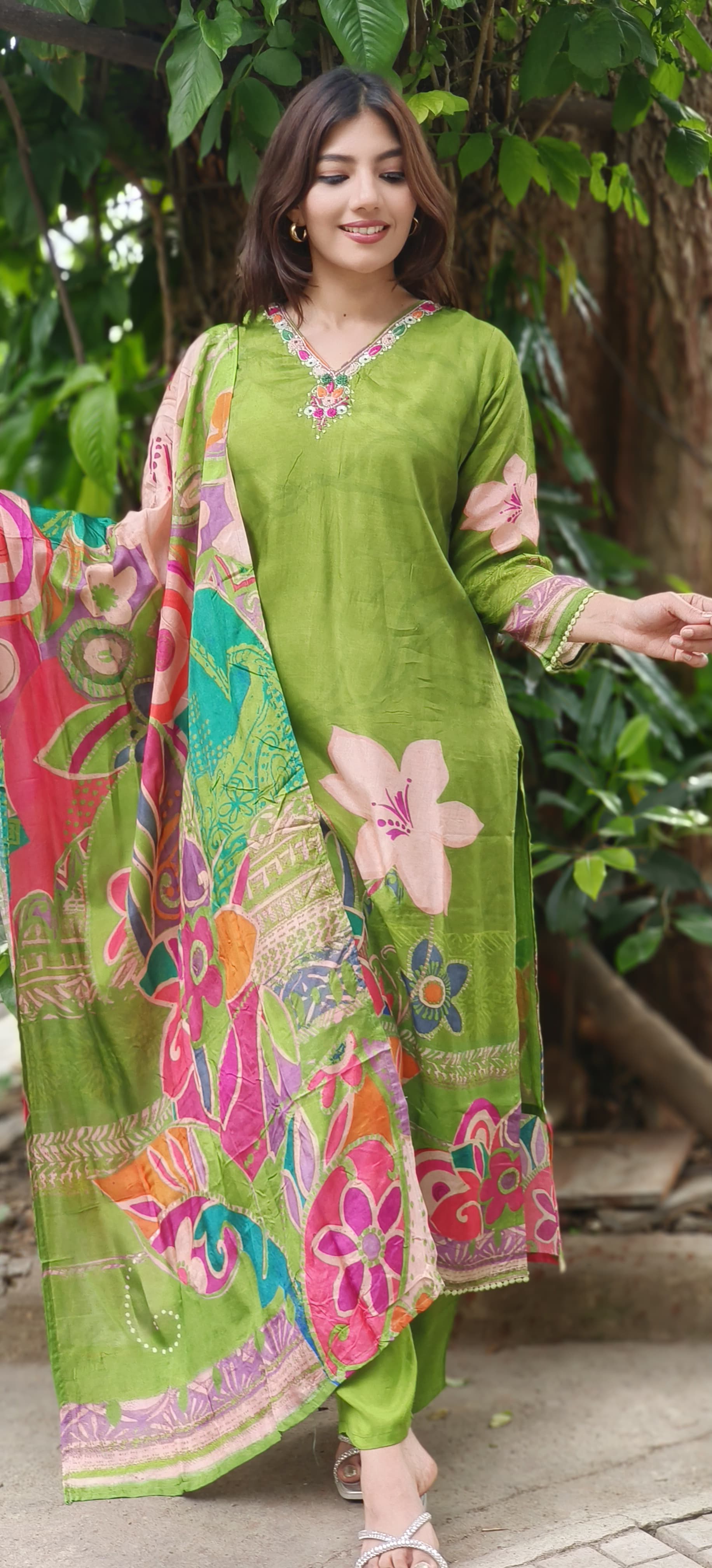 Digital Floral Print Kurta Pant With Dupatta In Dola Silk Fabric