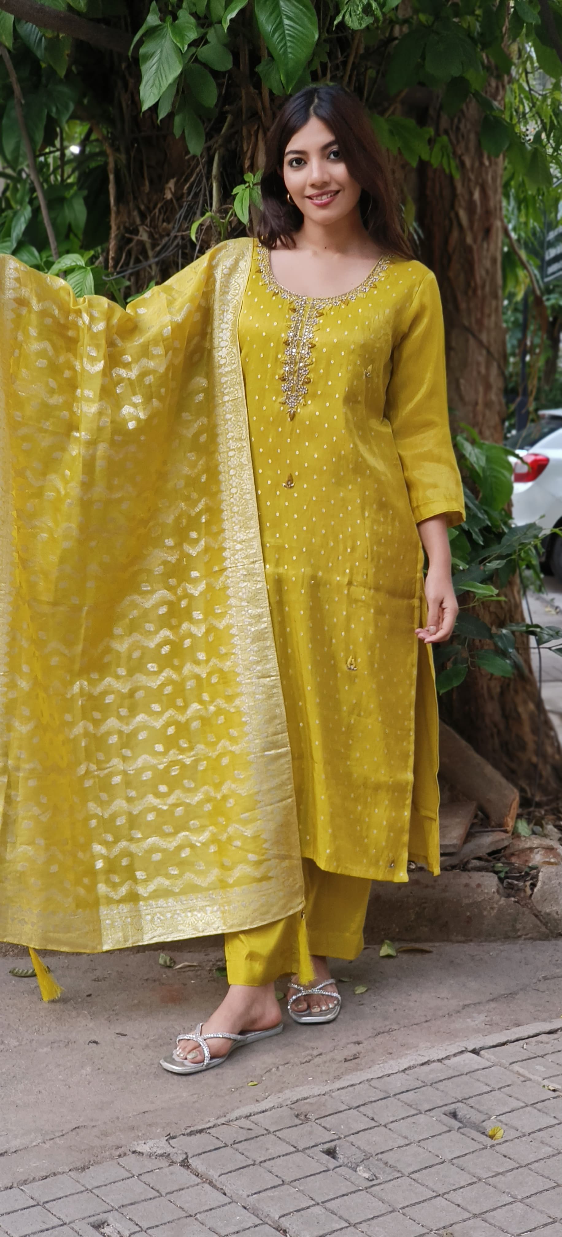 Mirror & Pearl Work Banarasi Silk Bandhani Print Kurta With Taffeta Bottom & Dupatta (DISPATCHING WILL BE DEALYED BY A WEEK)