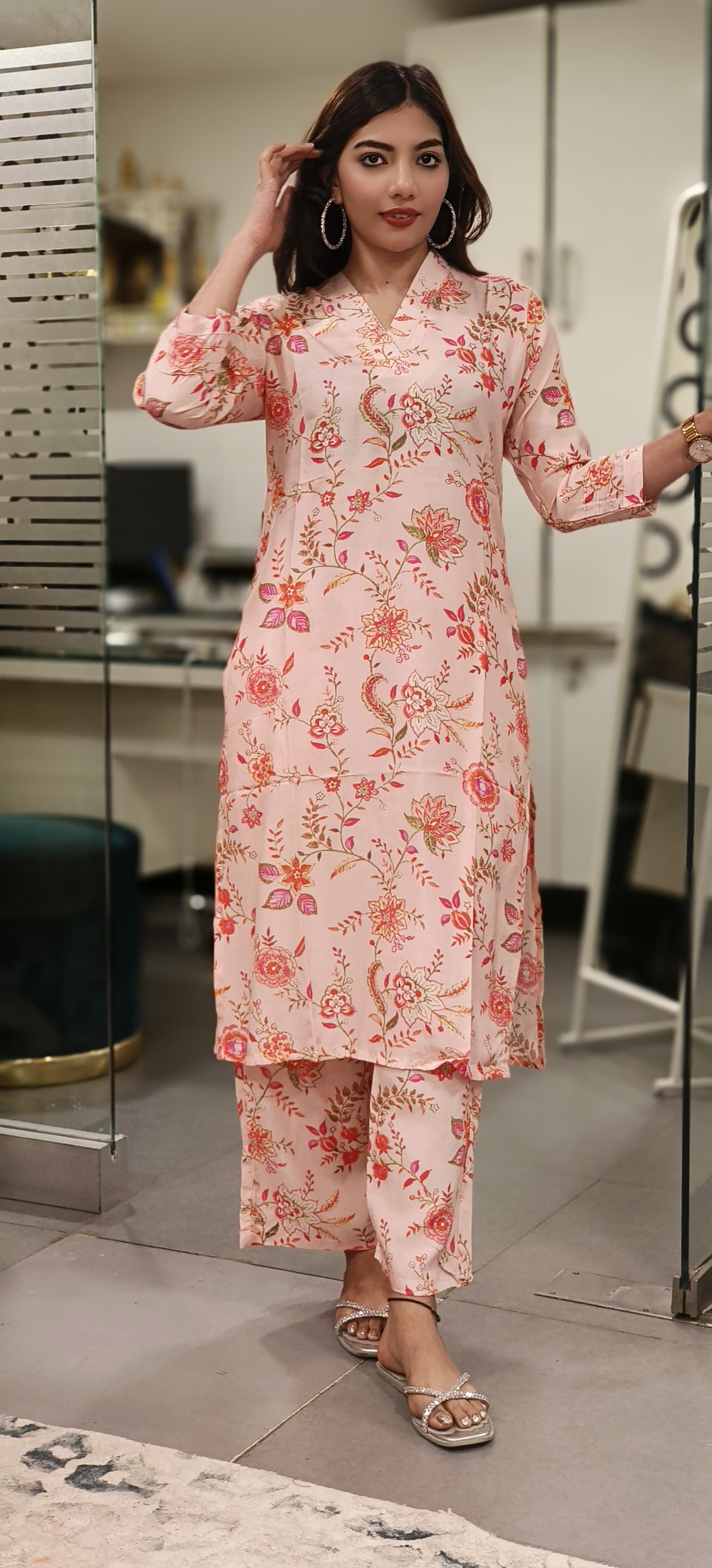 Floral Printed V-Neck Kurta With Bottom In Modal Muslin Fabric- 10022