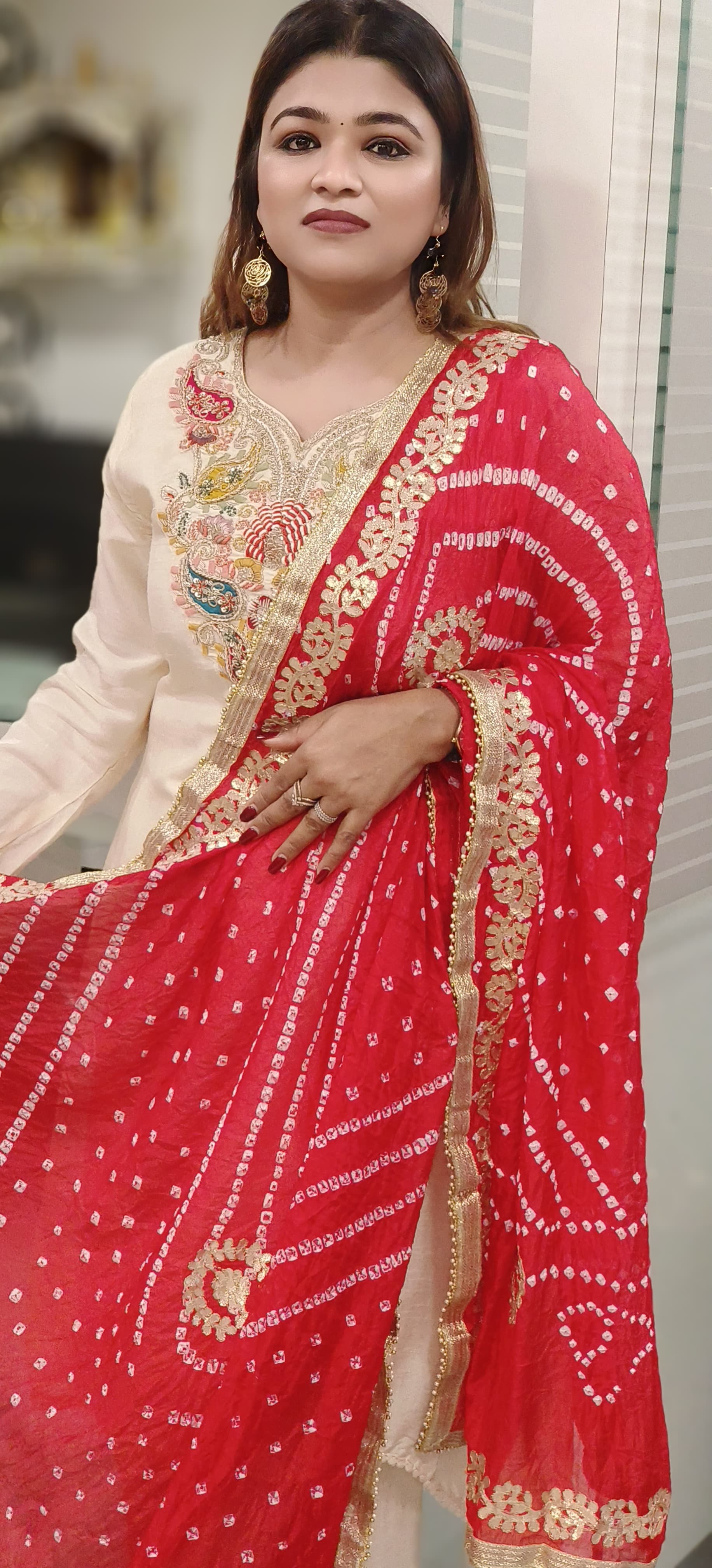 Muslin Silk Bandhani Printed Beautiful Gotta Work Border Dupatta Only Dispatching after 10 Days