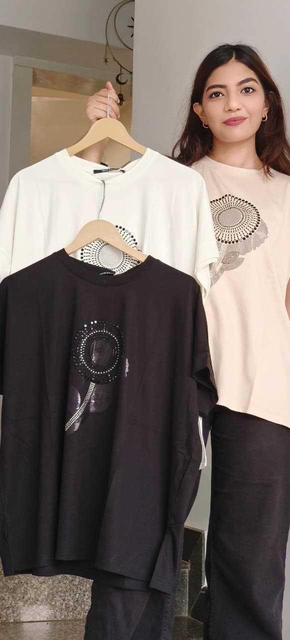 Stone Flower Shadowed Casual Tee