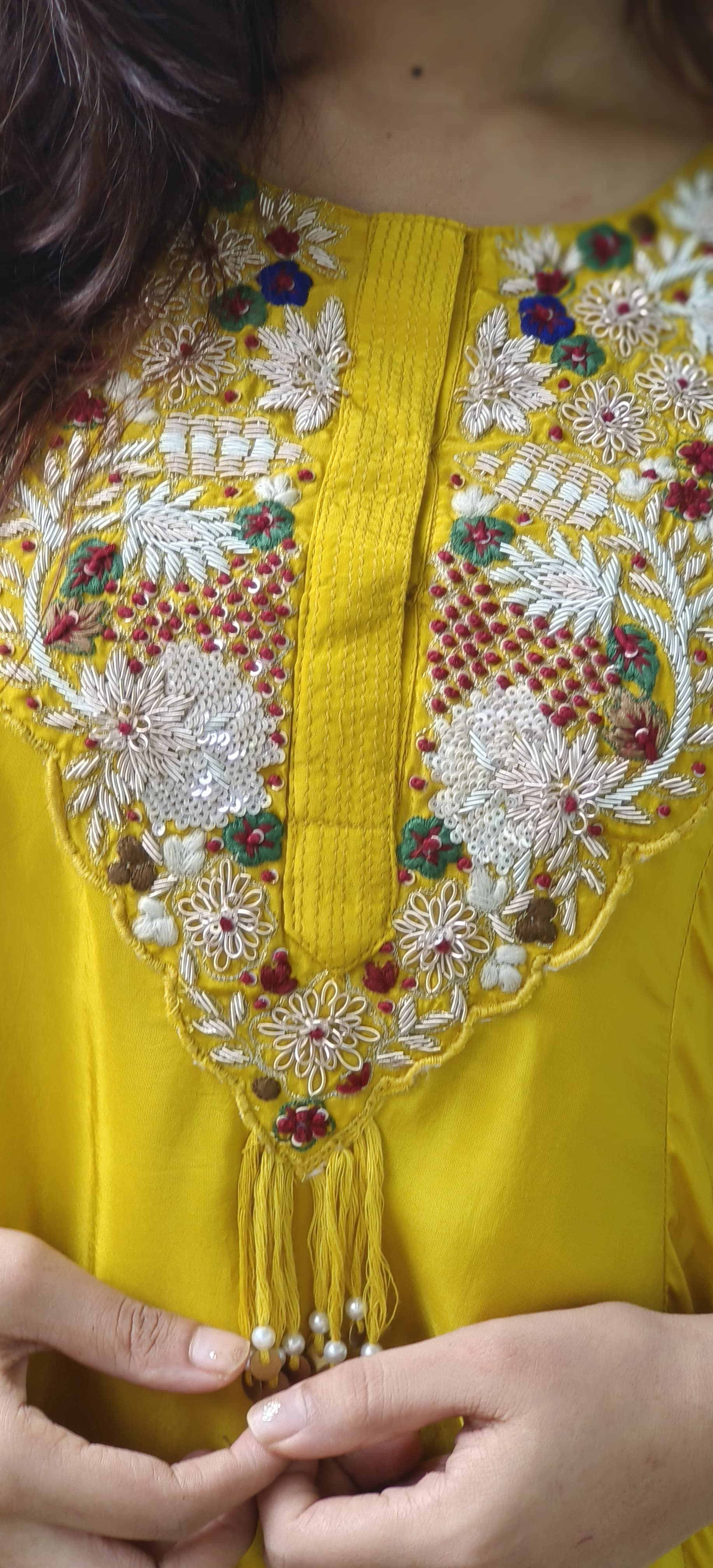 High & Low Flowy Crepe Embroidered Neck Kurta Pant Set In crepe Fabric