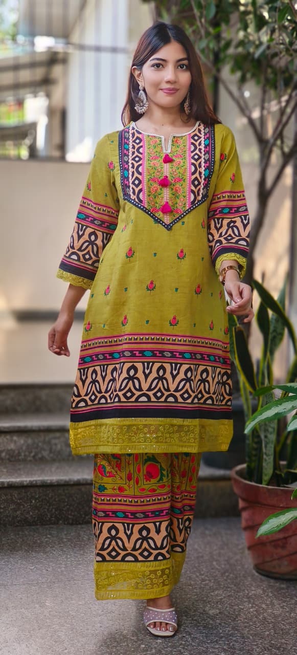 Linen Sequenced Floral Print With Crosia Lace Kurta Loose Pant In Linen Fabric-10719