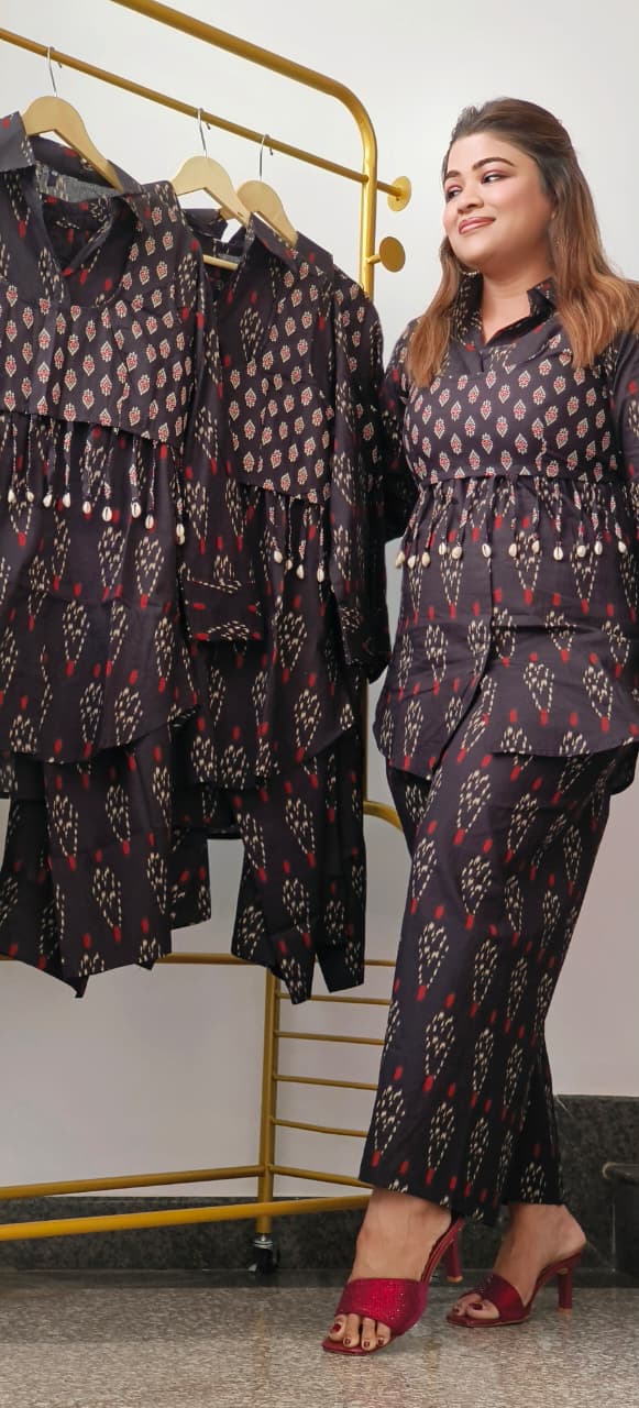 Shell Tassel Printed Stylish Co-Ord Set With Outer Jacket In Cotton Fabric-10907