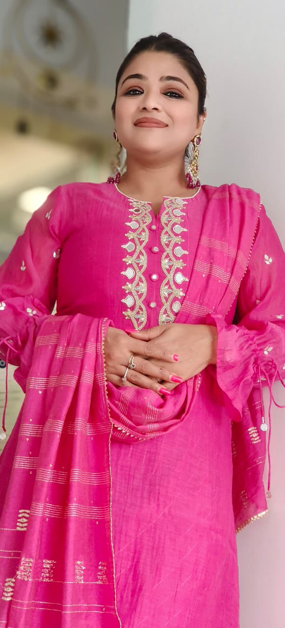 Pink Noor Real Mirror & Gotta Patti Work Short Kurta With Flared Harem Pant & Dupatta In Mul Chanderi Fabric- 11031