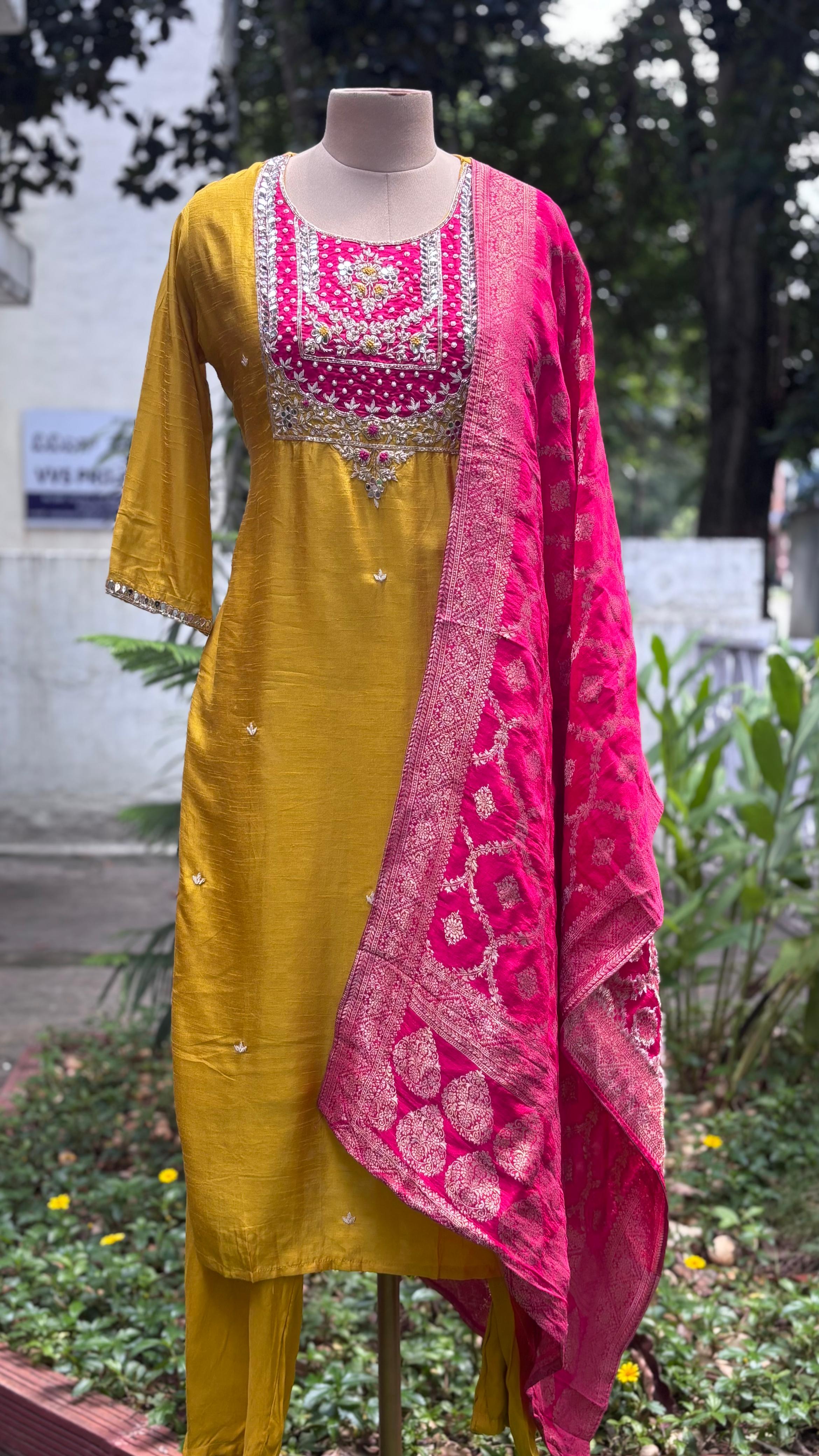 Very Vibrant Handwork Look Beautiful Yoke Dola Silk Full Suit Set With Brocade Dupatta