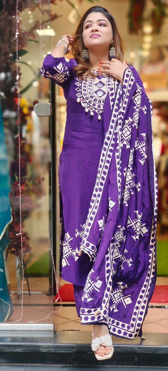 Real Mirror Shell Tassel Printed Full Suit Set With Dupatta In Pure Crepe Fabric (LEAN FIT)- 11547