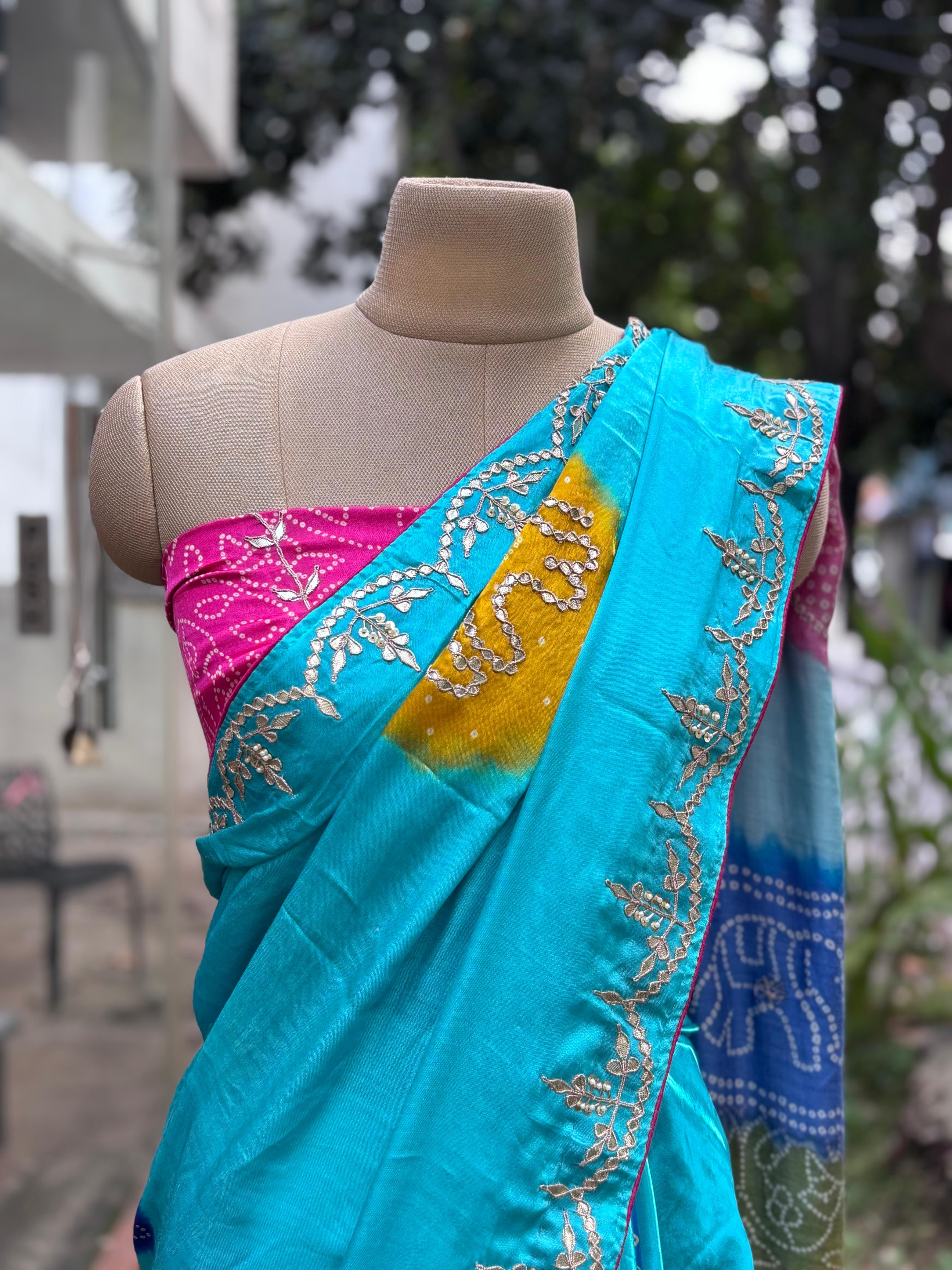 Gotta Minimal Bordered Tri Color Bandhej Saree With Unstitch Blouse