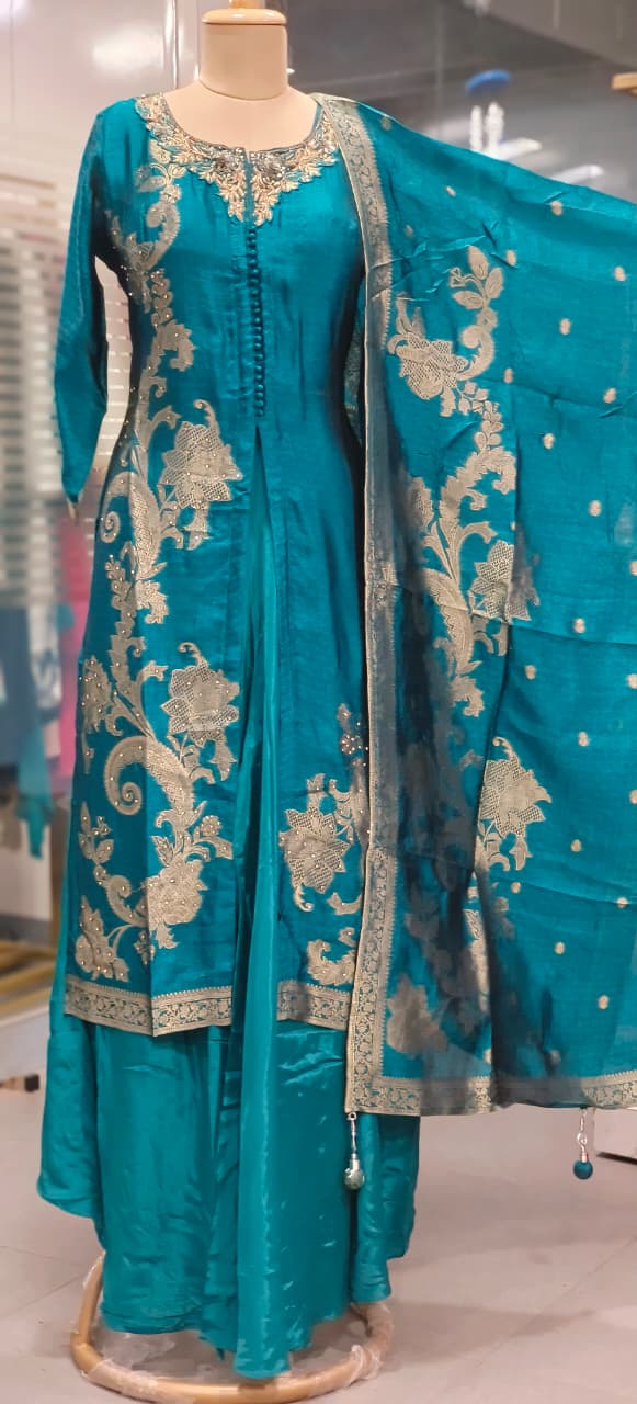 Beautiful Banarasi Silk Style Front Slit Kurta With Loose Palazzo Skirt Look Bottom and Dupatta