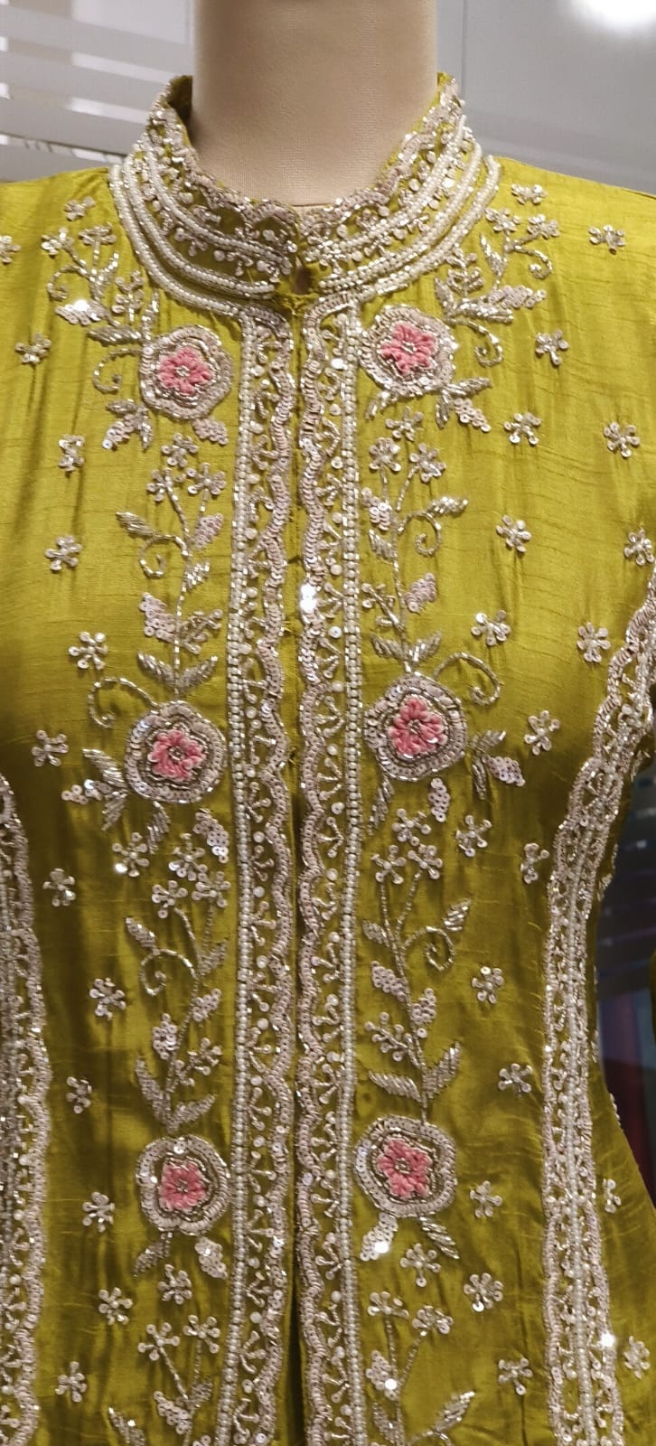 Beautiful Cut Dana Hand Embroidered Work Tasselled Short Kurta & Drape Skirt Indo Western Wear