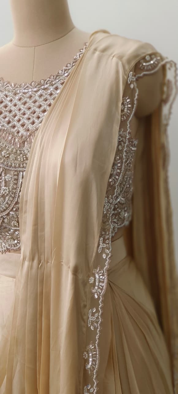 Heavily Handwork Beads Elegance With Cut Work Blouse & Beautifully Bordered Drape Saree