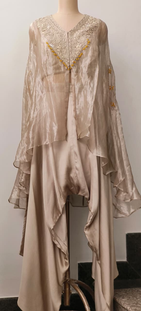 Royal Zardosi Embroidered Pure Tissue Kaftan With Padded Buster & Stylish Cowl Style Box Crepe Bottom
