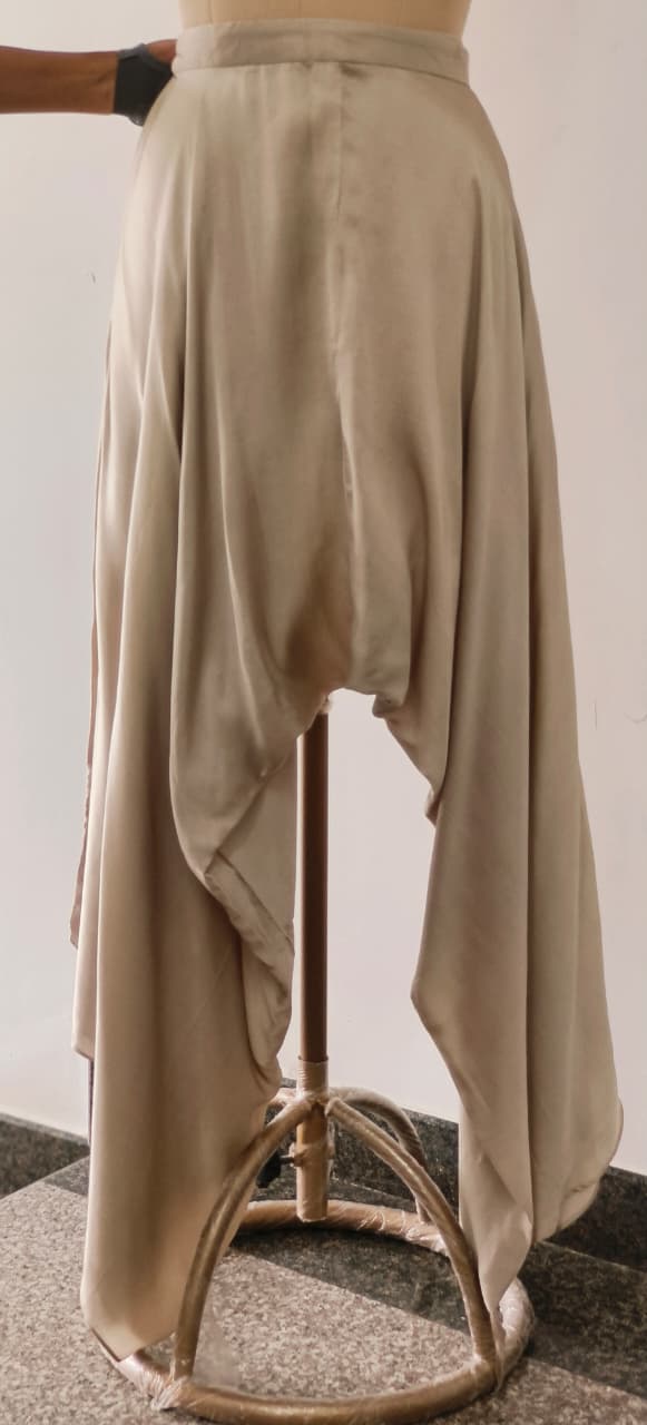 Royal Zardosi Embroidered Pure Tissue Kaftan With Padded Buster & Stylish Cowl Style Box Crepe Bottom