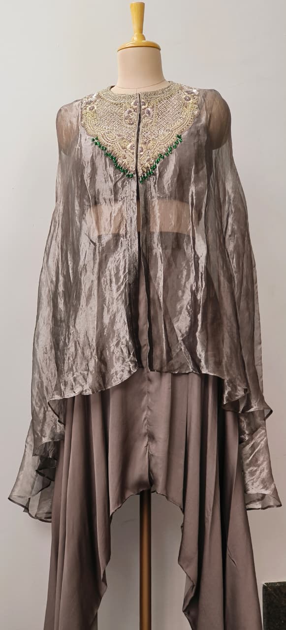 Royal Zardosi Embroidered Pure Tissue Kaftan With Padded Buster & Stylish Cowl Style Box Crepe Bottom