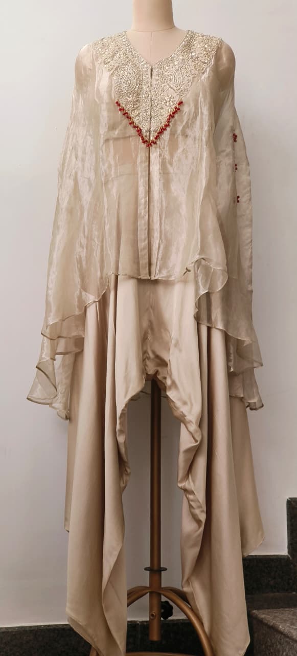 Royal Zardosi Embroidered Pure Tissue Kaftan With Padded Buster & Stylish Cowl Style Box Crepe Bottom