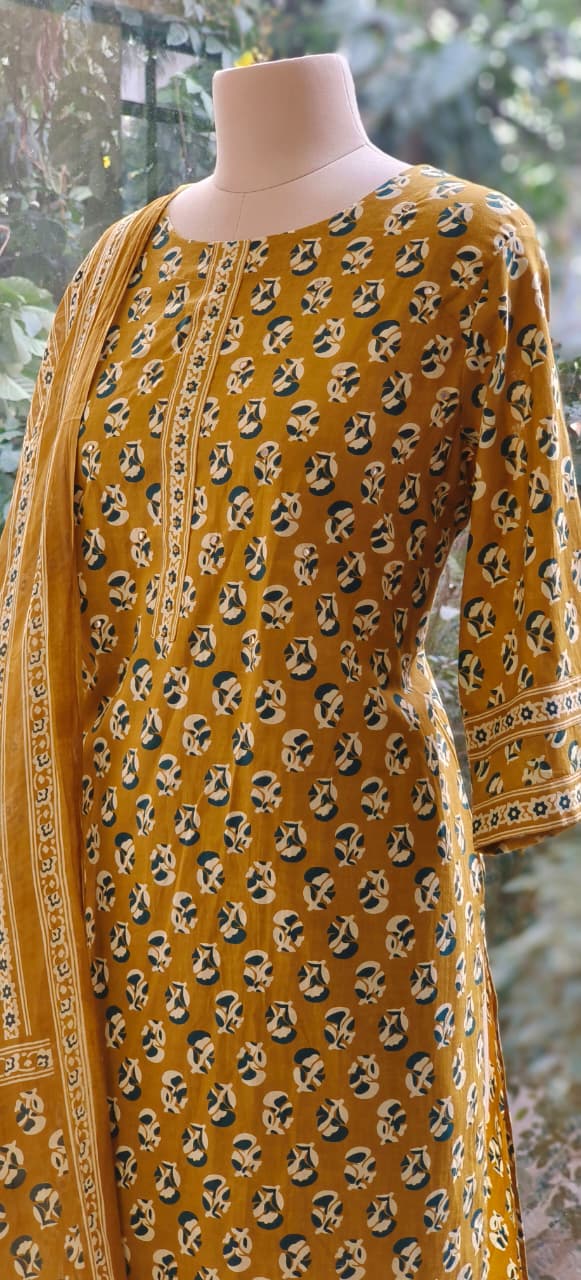 Hand Block Cotton Printed Kurta Pant With Dupatta-12240