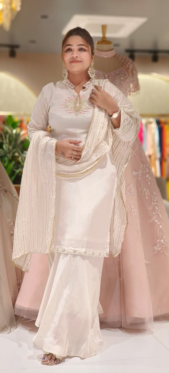 Minimal Thread Embroidered Full Suit Set With Golden Striped Dupatta & Loose Palazzo Bottom In Tissue Fabric- 12545