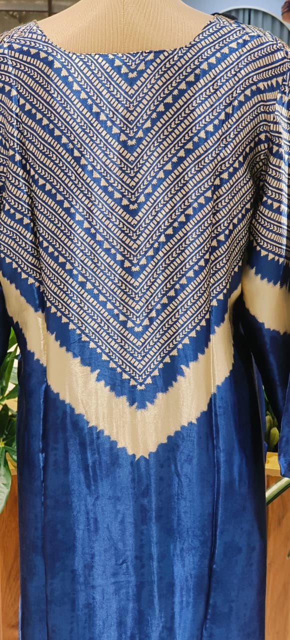 Premium Soft Gajji Silk Three-Piece Suit Featuring Contemporary Ethnic Prints and Stylish Neck Detailing