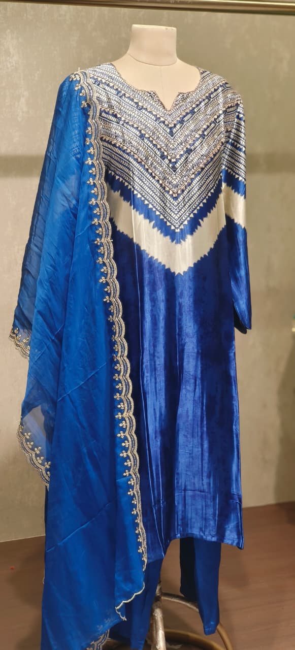 Premium Soft Gajji Silk Three-Piece Suit Featuring Contemporary Ethnic Prints and Stylish Neck Detailing