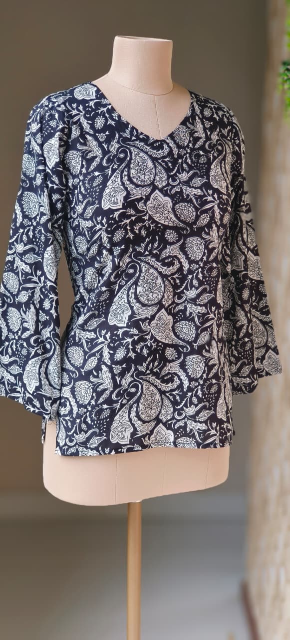 Summer Cotton Kurti with Tieing Knots Behind For Teen