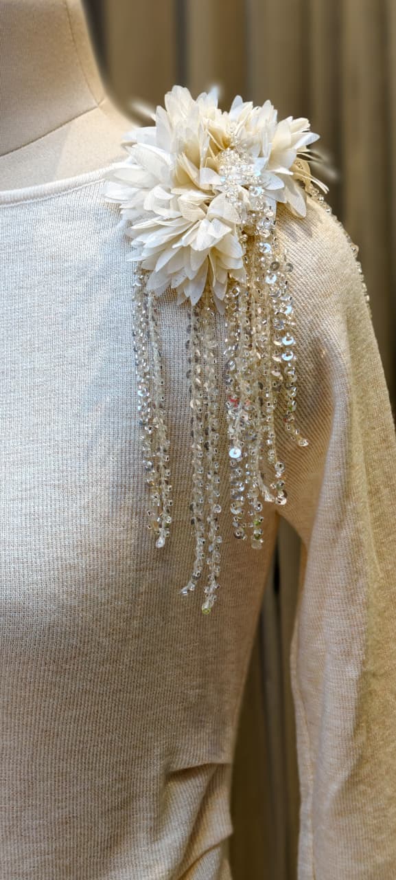 Floral Sequin Tassel Shoulder Side Plate Stretchable Top