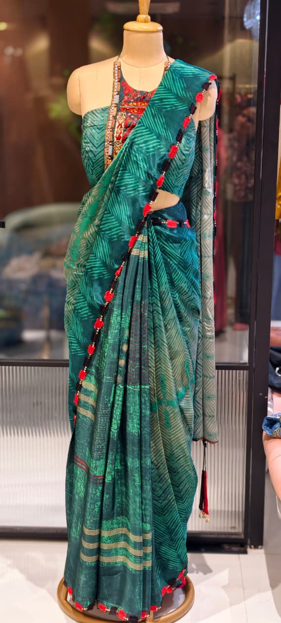 Urban Green Contemporary Printed Ethnic Bold Saree With Stylish Stitched Blouse- 13334