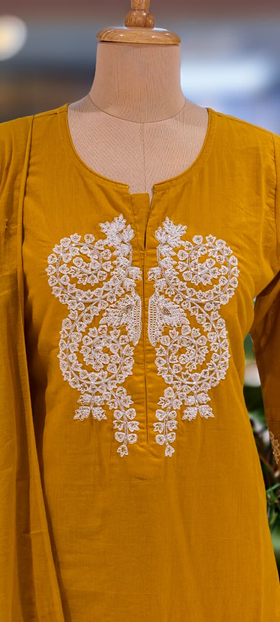 Minimal Work Yoke Solid Full Suit Set With Dupatta In Cotton Fabric- 13317