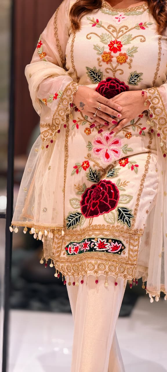 Regal Embroidered 3D Floral Bloom Highlighted Cut-Dana Work Royal Placement Premium Full Suit- 13324