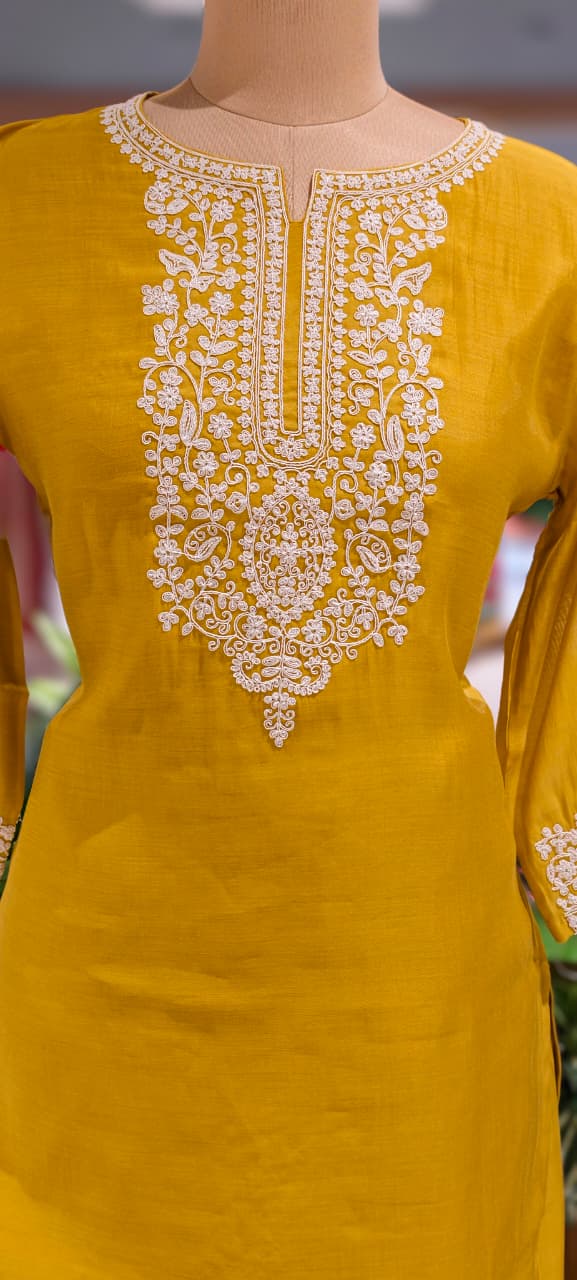 Surat Mul-Chanderi Chikankari Look Thread Embroidery Work Solid Co-Ord Set- 13411