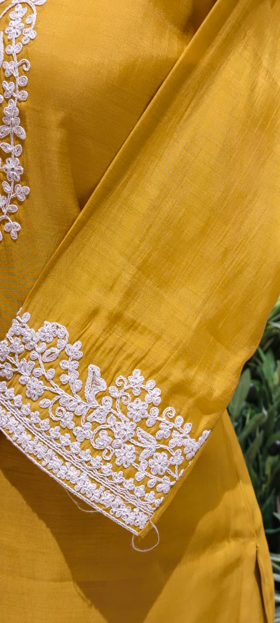 Surat Mul-Chanderi Chikankari Look Thread Embroidery Work Solid Co-Ord Set- 13411