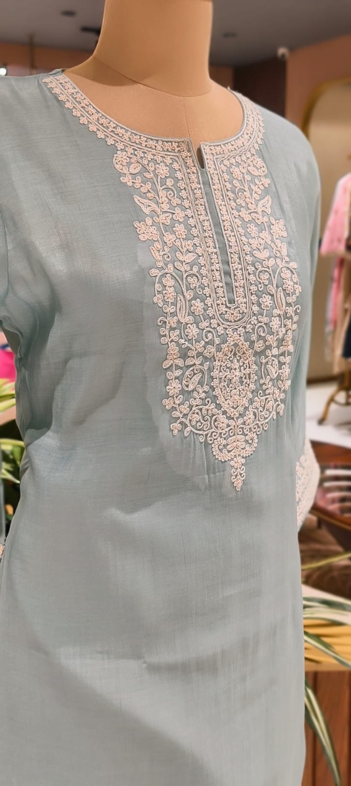 Surat Mul-Chanderi Chikankari Look Thread Embroidery Work Solid Co-Ord Set- 13411