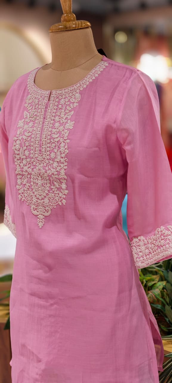 Surat Mul-Chanderi Chikankari Look Thread Embroidery Work Solid Co-Ord Set- 13411