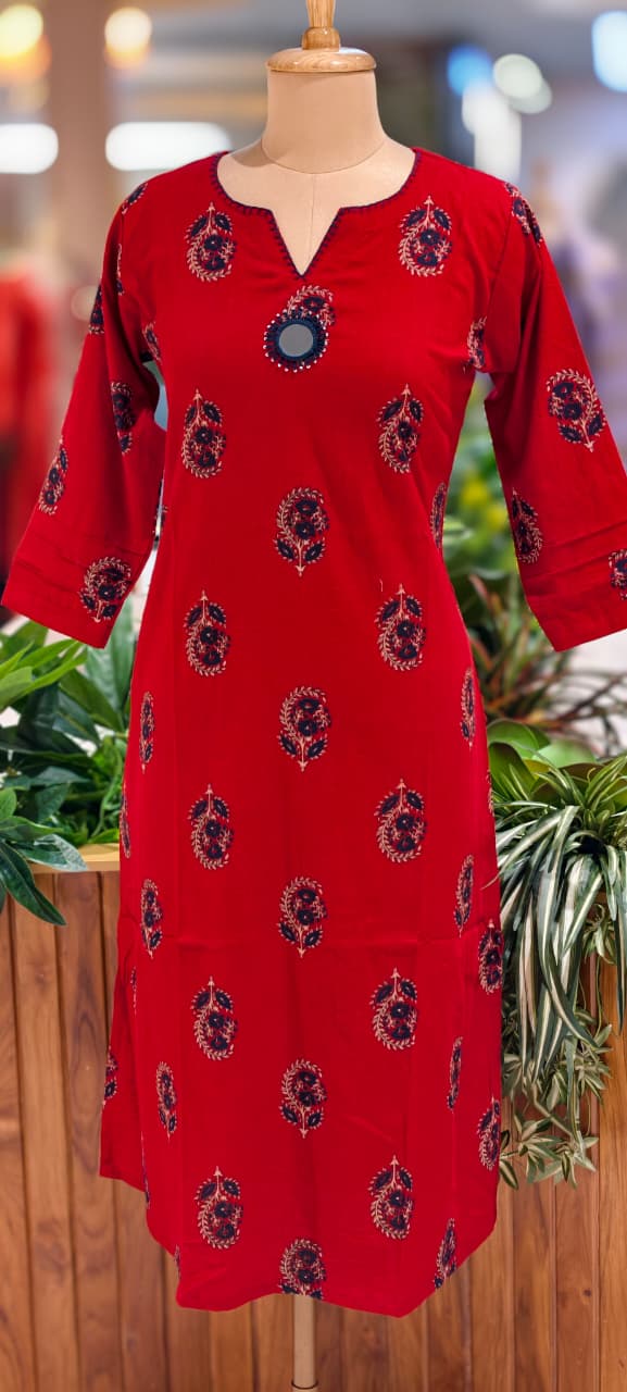 Banjara Bliss Printed V-Notch Neckline Printed A-Line Kurti Only-13523