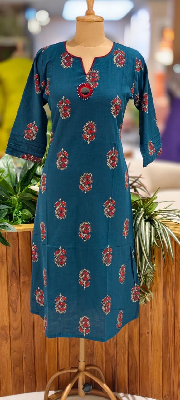 Banjara Bliss Printed V-Notch Neckline Printed A-Line Kurti Only-13523