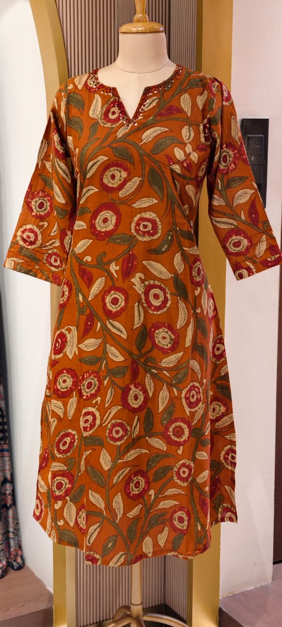 Gardenia Printed Minimal Neckline Long Kurti Only In Cotton Fabric- 13522