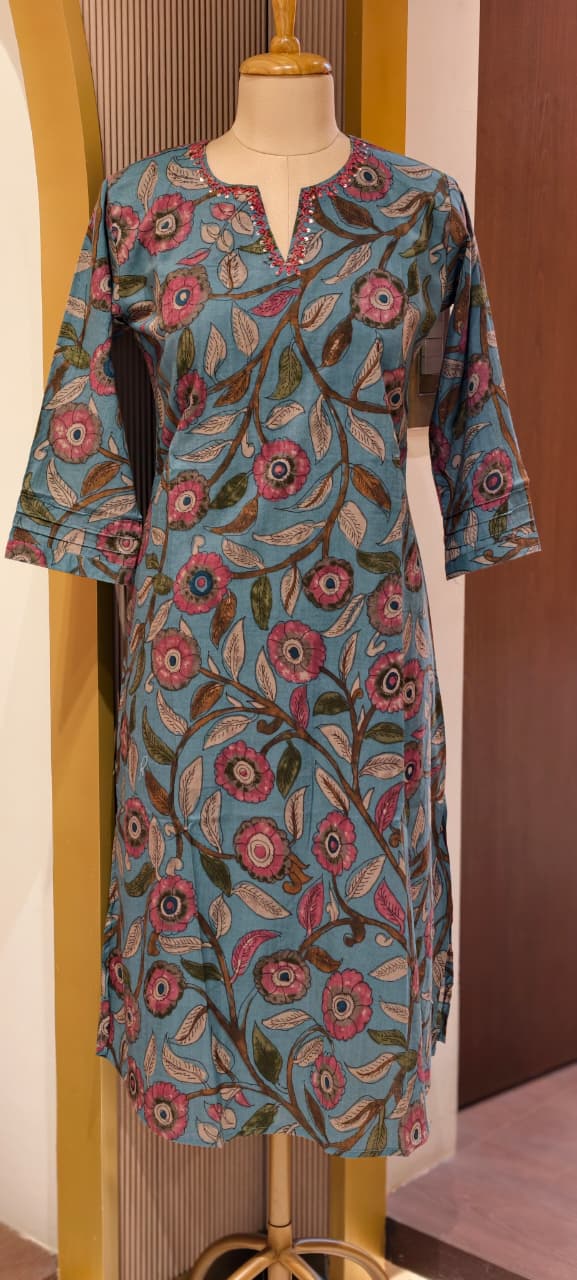 Gardenia Printed Minimal Neckline Long Kurti Only In Cotton Fabric- 13522