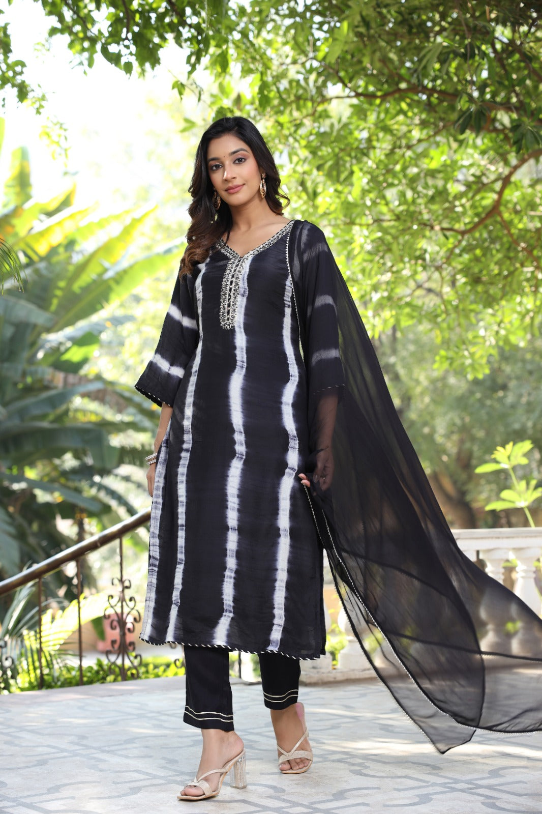 Midnight Noir Streak Printed Black & White Full Suit Set With Dupatta In Muslin Fabric- 13484