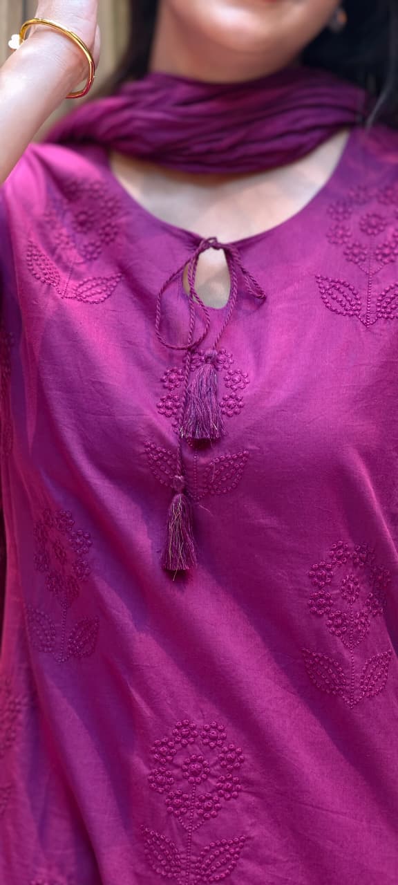 Floral Thread Embroidered Solid Smart Look Cotton Full Suit Set With Dupatta- 13455